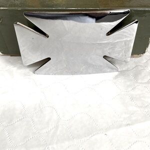 Silver Steel Men’s Belt Buckle